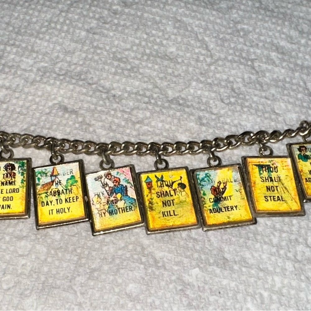 Vintage Christian Ten Commandments Hologram Sunday School Charm Bracelet